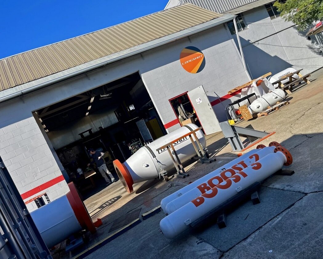 توپ ۱۰ کیلومتری که رؤیای ایلان ماسک را نابود میکند توپ ۱۰ کیلومتری که رؤیای ایلان ماسک را نابود میکند