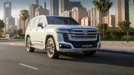 تسهیل واردات خودرو برای خارج‌نشینان؛ گشایش محدود با بوی رانت