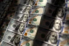 قیمت دلار امروز سه شنبه ۱۷ آذر/ افزایش قیمت + جدول