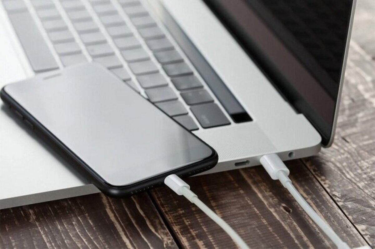 نرخ ارز واردات موبایل مشخص شد نرخ ارز واردات موبایل مشخص شد