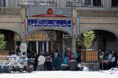 هم‌زمانی پیش‌فروش و حراج؛ راهبرد بانک مرکزی برای آرامش قیمت‌ها